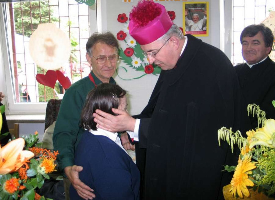 Wizyta ks. bpa Piotra Jareckiego w ośrodku 