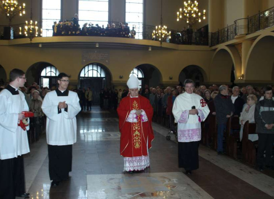 WIELKI PIĄTEK - Liturgia Męki Pańskiej